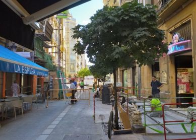 Calle San Marcial en agosto