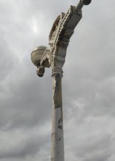 Farolas Ramón María Lili