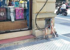 ¿Vamos a esperar a que se electrocute un niño?