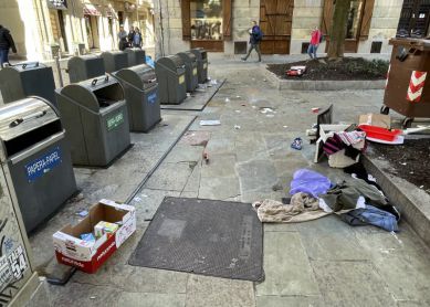 Suciedad Plaza Sarriegi