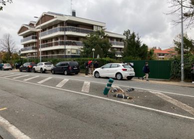 Aparcamiento peligroso en el Colegio Alemán