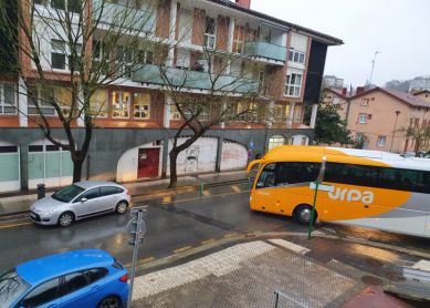 Buses que no pueden girar,asi todos los dias