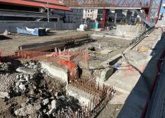 ¡El tren nos va a comer!