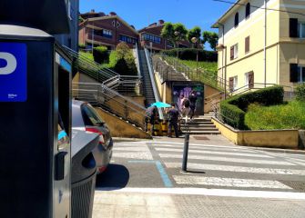 Escaleras mecánicas  de San Roque. LA VERGÜENZA DEL BARRIO 