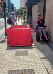 Valla incordiante desde hace 1 mes