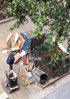  basuras, muebles , colchones