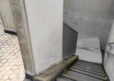Acceso al parking de Morlans