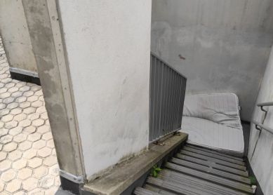 Acceso al parking de Morlans