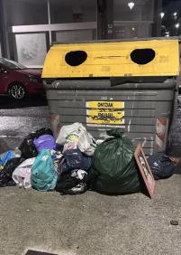 Iztieta esta lleno de ratas y basura 