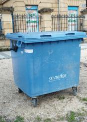 Contenedor abandonado 