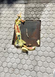 Arqueta en mal estado 