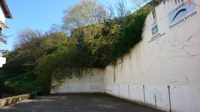 Mobiliario e infraestructuras en Donostia-San Sebastián