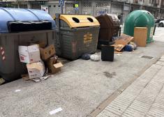 «¡Basta ya! Iztieta, entre la basura y las ratas