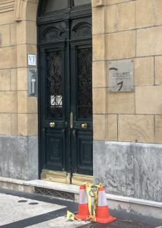 2 meses esperando la tapa de registro 